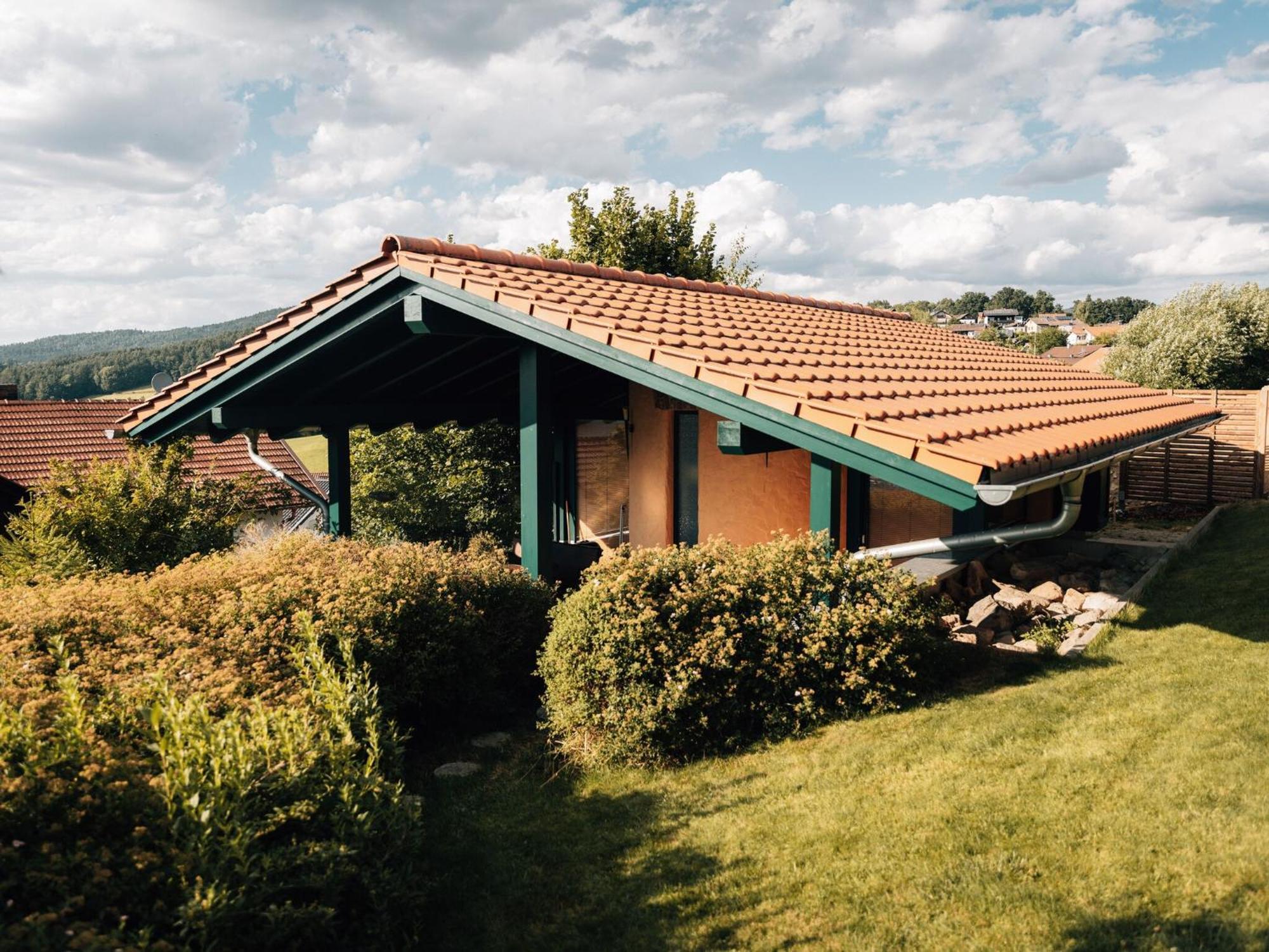 Holiday Home With Whirlpool And Sauna In Viechtach Kültér fotó